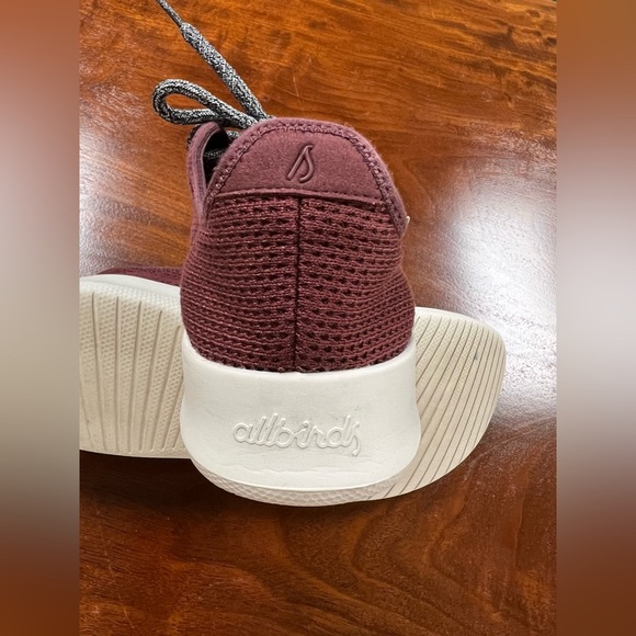 Allbirds Women’s Tree Runner Shoes - Picture 8 of 10